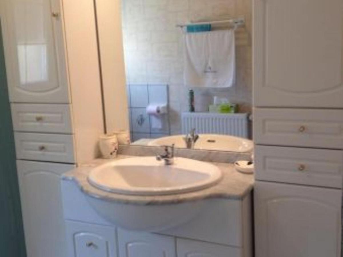 Charmant Gite A Etain, Tout Inclus, Proche Verdun Avec Terrasse Et Parking - Fr-1-585-3 Екстер'єр фото