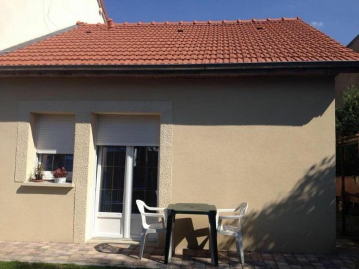 Charmant Gite A Etain, Tout Inclus, Proche Verdun Avec Terrasse Et Parking - Fr-1-585-3 Екстер'єр фото