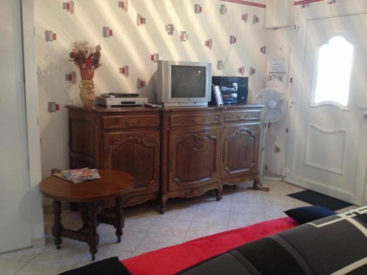 Charmant Gite A Etain, Tout Inclus, Proche Verdun Avec Terrasse Et Parking - Fr-1-585-3 Екстер'єр фото